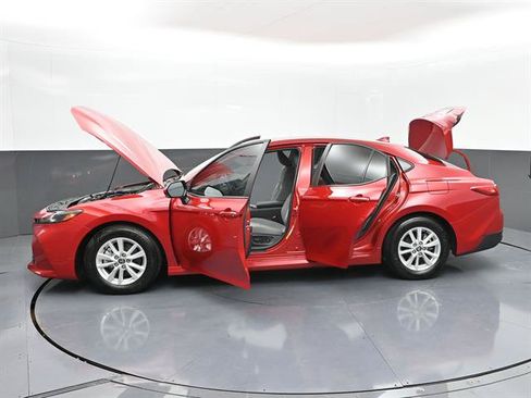 Certified 2025 Toyota Camry LE w/ Convenience Package FWD image 47