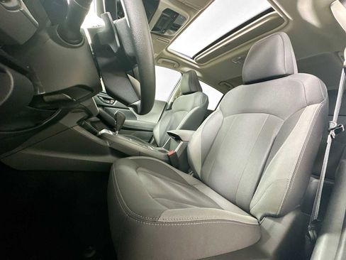 Certified 2025 Subaru Crosstrek 2.0i Premium image 18