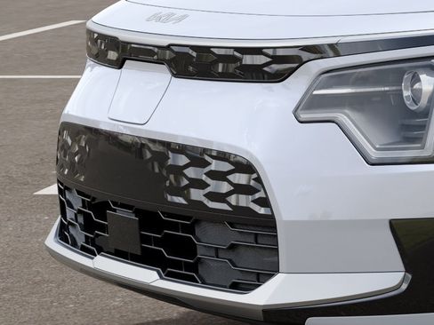 New 2026 Kia Niro Wind w/ Wind Preserve Package FWD image 12