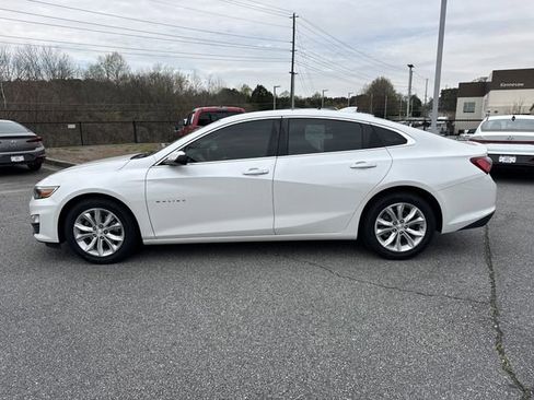 Used 2019 Chevrolet Malibu LT image 4