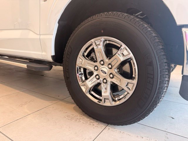 Used 2023 Ford F150 XLT w/ Equipment Group 302A High AWD/4WD image 4
