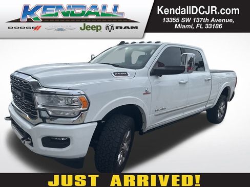 Used 2022 RAM 2500 Limited w/ Towing Technology Group image 1