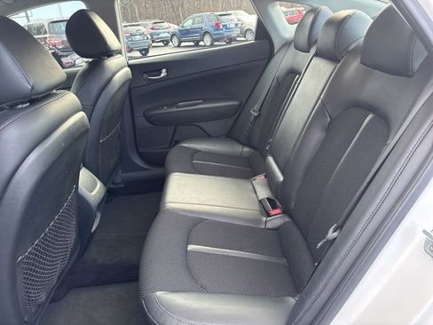 Used 2019 Kia Optima S image 15