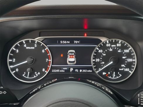 Used 2023 Nissan Rogue SV image 22