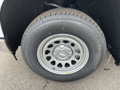 New 2026 Chevrolet Silverado 1500 W/T w/ WT Safety Package image 10