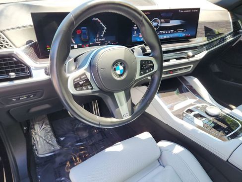 Used 2025 BMW X6 xDrive40i w/ Parking Assistance Package AWD/4WD image 15