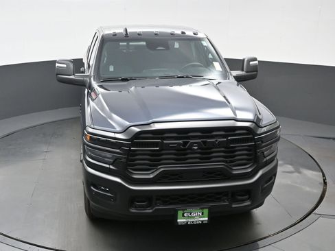 New 2026 RAM 2500 Tradesman AWD/4WD image 28