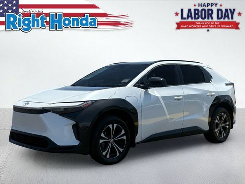 Used 2024 Toyota bZ4X FWD w/ Weather Package image 1