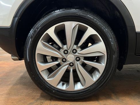 Used 2020 Buick Encore Preferred FWD image 12