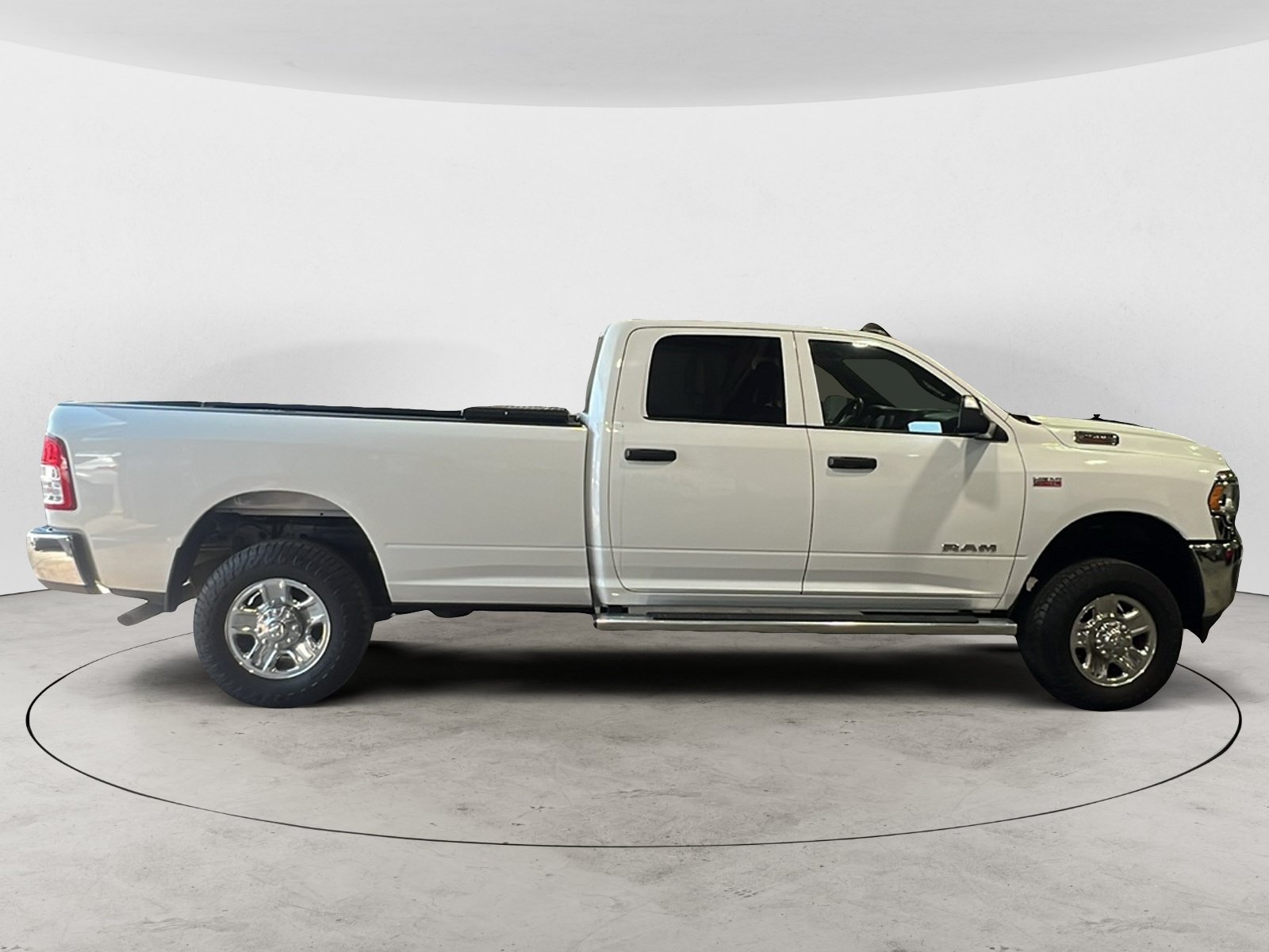 Used 2021 RAM 2500 Tradesman w/ Chrome Appearance Group AWD/4WD image 7