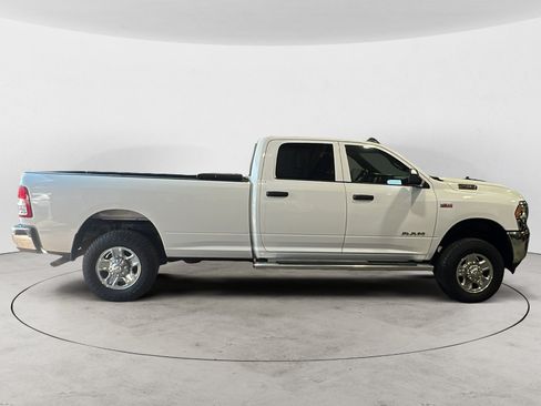 Used 2021 RAM 2500 Tradesman w/ Chrome Appearance Group AWD/4WD image 7