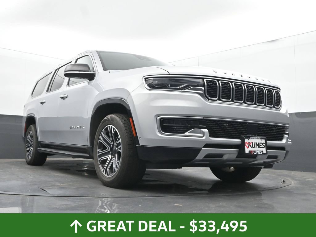 Used 2024 Jeep Wagoneer L Series II w/ Flexible Seating Group AWD/4WD image 46