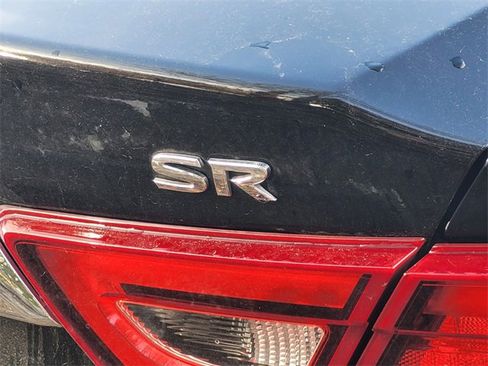Used 2016 Nissan Maxima SR image 10