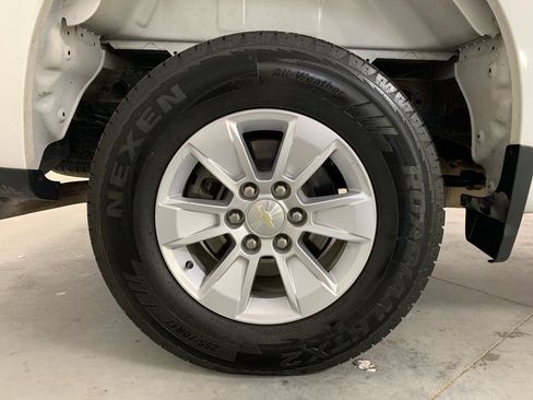 Used 2020 Chevrolet Silverado 1500 LT image 22