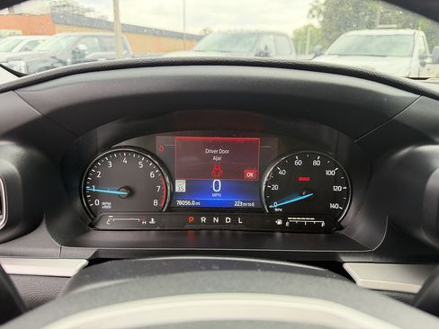 Certified 2023 Ford Explorer XLT w/ Equipment Group 202A AWD/4WD image 15