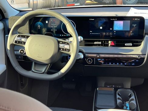 New 2026 Hyundai Ioniq 5 SE image 18