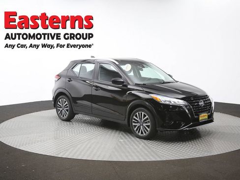 Used 2023 Nissan Kicks SV FWD image 47
