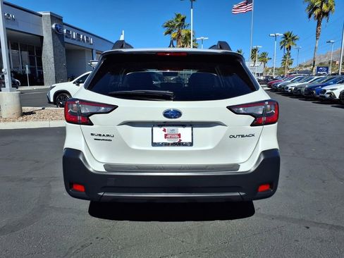 Certified 2025 Subaru Outback Premium w/ Popular Package #1A image 13