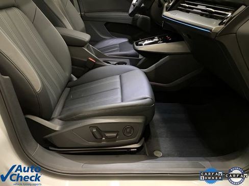 Used 2024 Audi Q4 e-tron Premium Plus w/ Premium Plus image 79