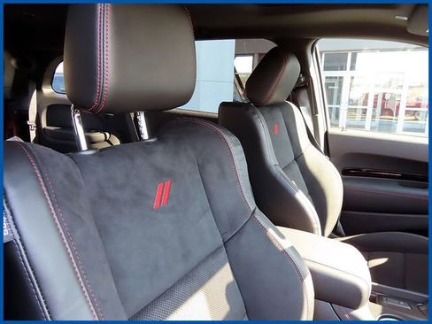 New 2026 Dodge Durango GT image 9