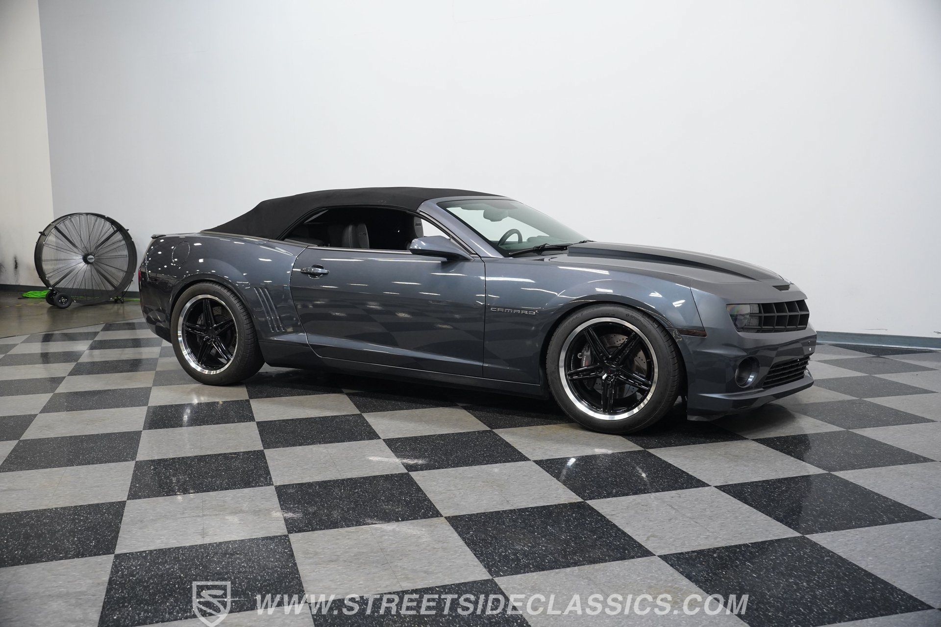 Used 2011 Chevrolet Camaro SS w/ RS Package RWD image 16