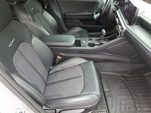 Used 2022 Kia K5 GT-Line image 24