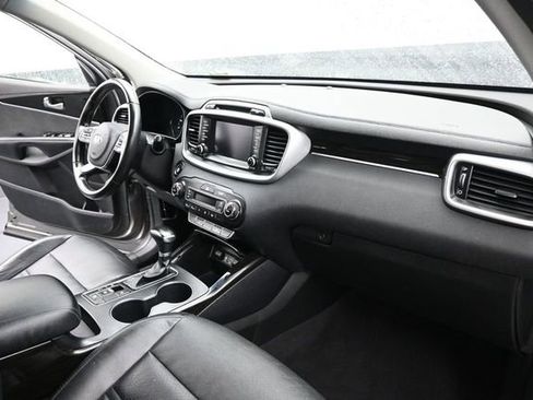 Used 2019 Kia Sorento EX AWD/4WD image 27