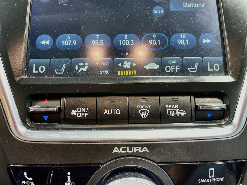 Used 2018 Acura MDX SH-AWD image 15