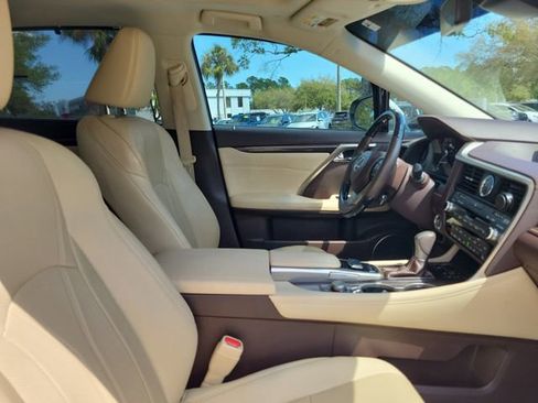 Used 2017 Lexus RX 350 FWD w/ Luxury Package image 36