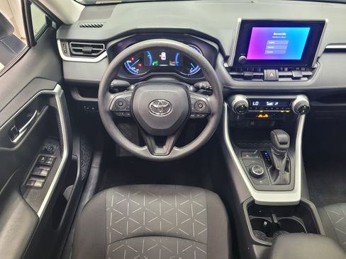 Certified 2025 Toyota RAV4 XLE w/ Convenience Package AWD/4WD image 15