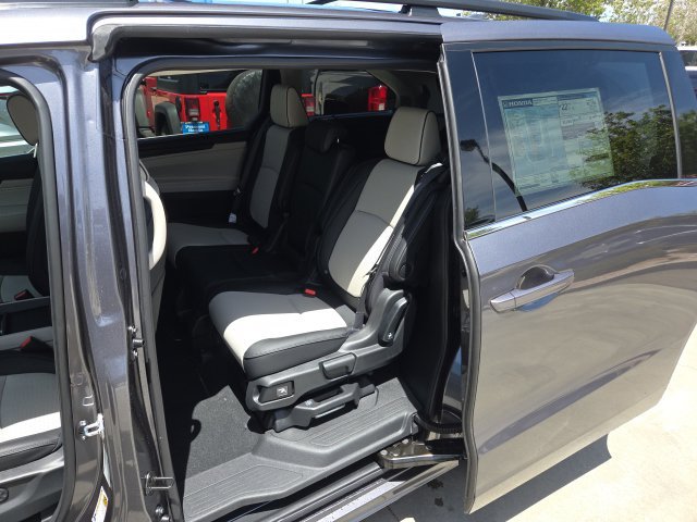 New 2026 Honda Odyssey Elite image 6