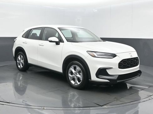 Certified 2025 Honda HR-V LX image 1