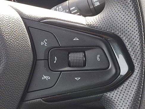 Used 2025 Chevrolet TrailBlazer LT image 21