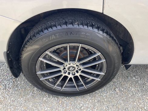 Used 2012 Nissan Rogue S AWD/4WD image 30