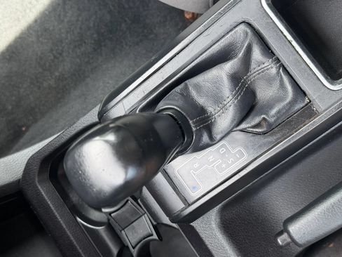 Used 2016 Toyota Tacoma SR RWD image 26