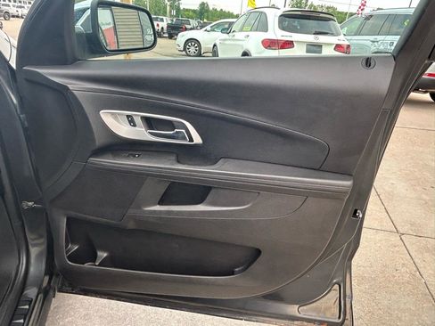 Used 2013 Chevrolet Equinox LS FWD image 16