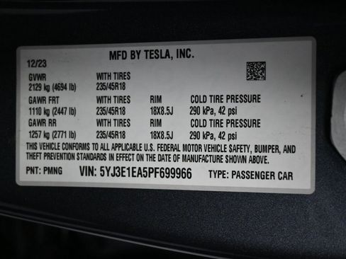 Used 2023 Tesla Model 3 Standard Range image 8
