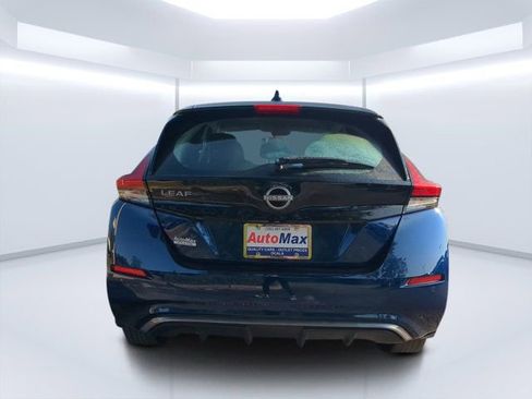 Used 2023 Nissan Leaf S image 4