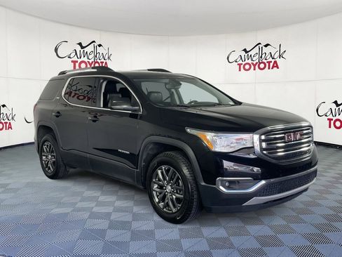 Used 2017 GMC Acadia SLT image 3