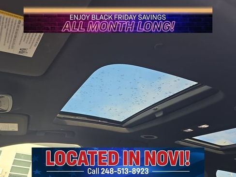 Used 2023 Chevrolet Traverse LT w/ LT Premium Package image 11