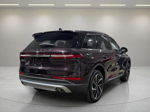 Certified 2023 Lincoln Corsair Reserve w/ Equipment Group 201A AWD/4WD image 3