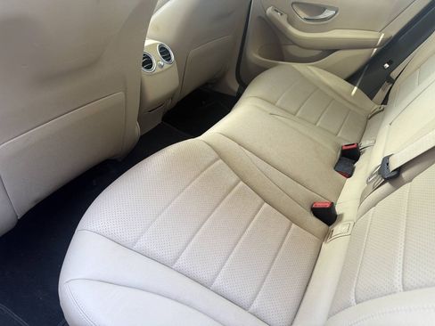 Used 2017 Mercedes-Benz GLC 300 4MATIC image 18