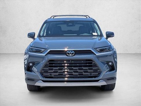 New 2026 Toyota Grand Highlander AWD image 6