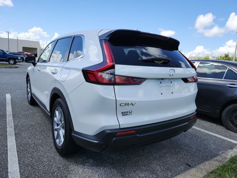 Used 2026 Honda CR-V EX image 11