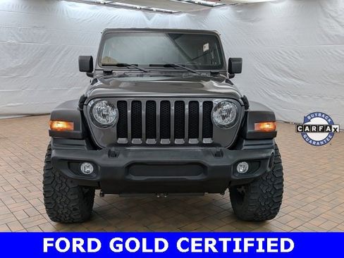Used 2020 Jeep Wrangler Unlimited Sport S image 2