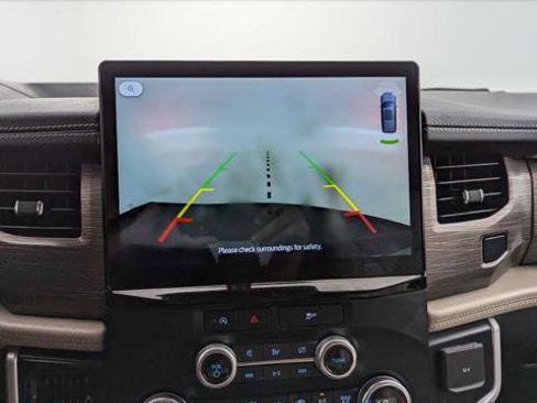 Used 2024 Ford Expedition Max Limited image 26