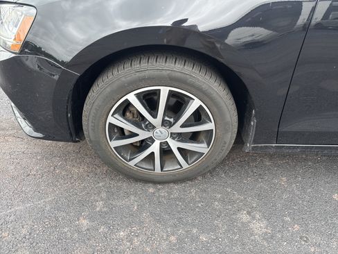 Used 2018 Volkswagen Jetta SE FWD image 11
