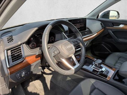 Used 2023 Audi Q5 2.0T Premium Plus AWD/4WD image 10