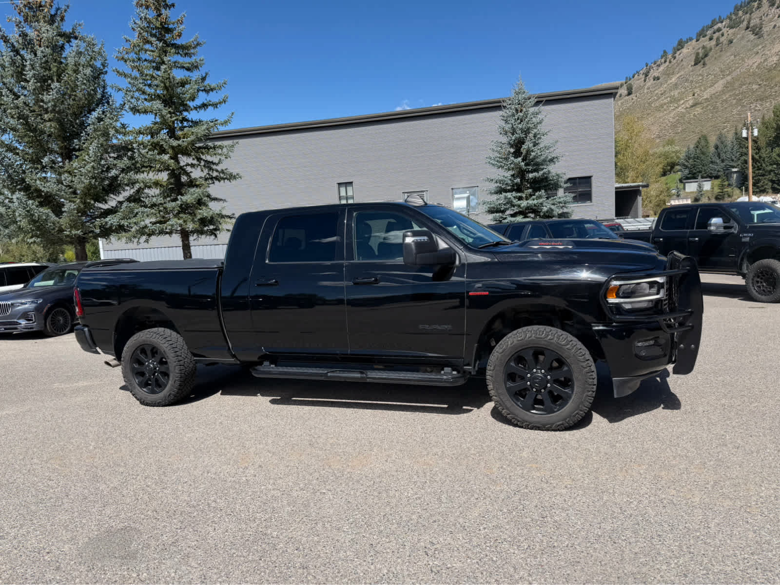 Used 2023 RAM 2500 Laramie AWD/4WD image 7