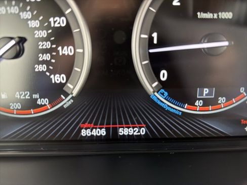 Used 2017 BMW X5 xDrive35d image 31